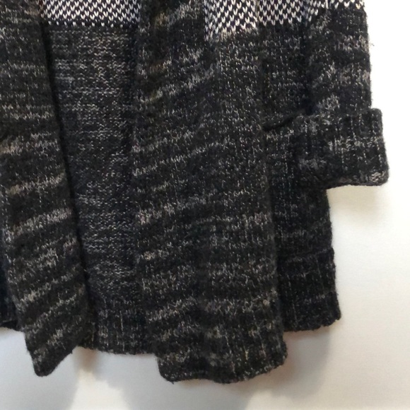 Lucky Brand Knit Pattern Wool Sweater - Picture 7 of 12